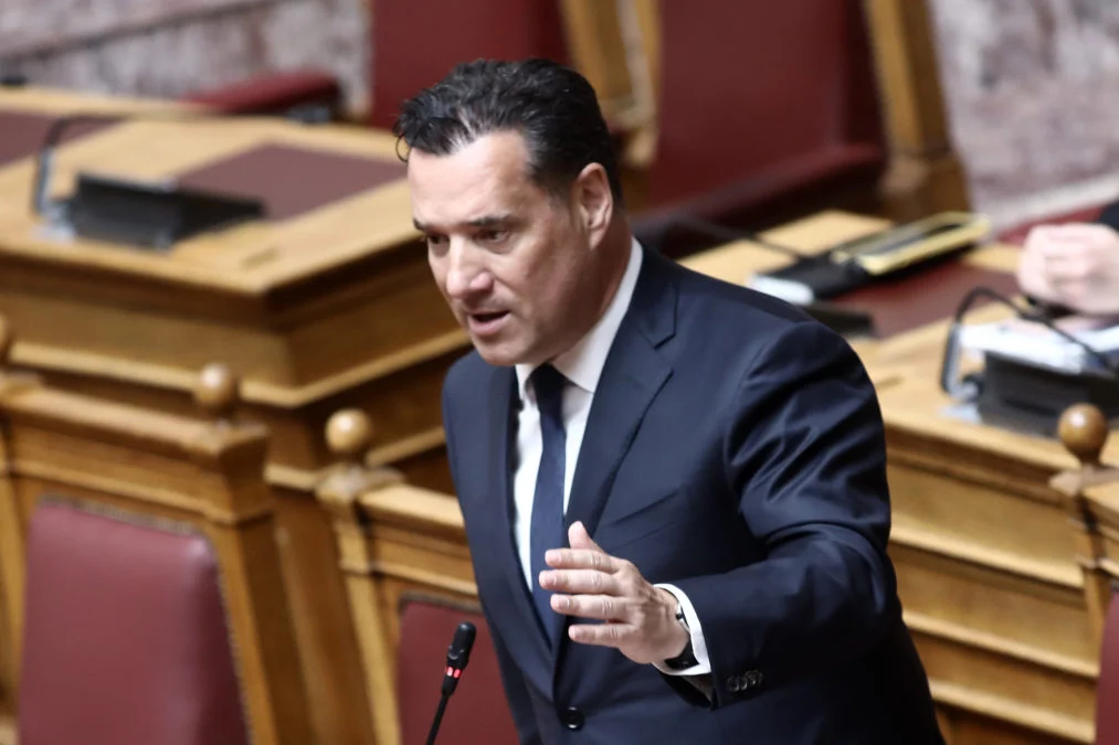 Άδωνις Γεωργιάδης: Διαψεύδει τηλεφώνημα στο «Ελπίς» για αλλαγή της ώρας θανάτου του Γιώργου Μαζωνάκη