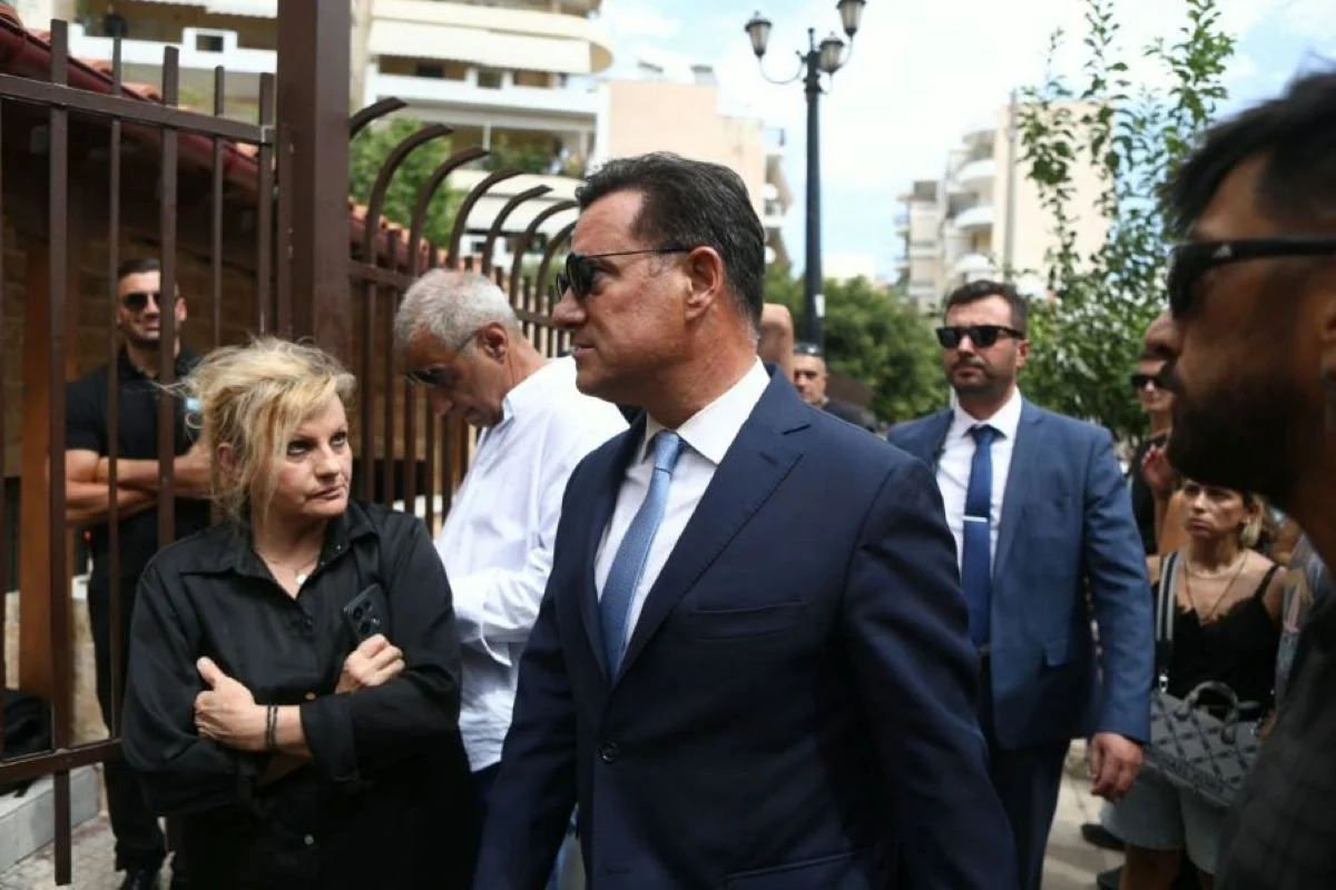 Άδωνις Γεωργιάδης για Γιώργο Μαζωνάκη: «Συγγνώμη που το σύστημα δεν μπόρεσε να τον προστατεύσει από κάτι άσχημο»