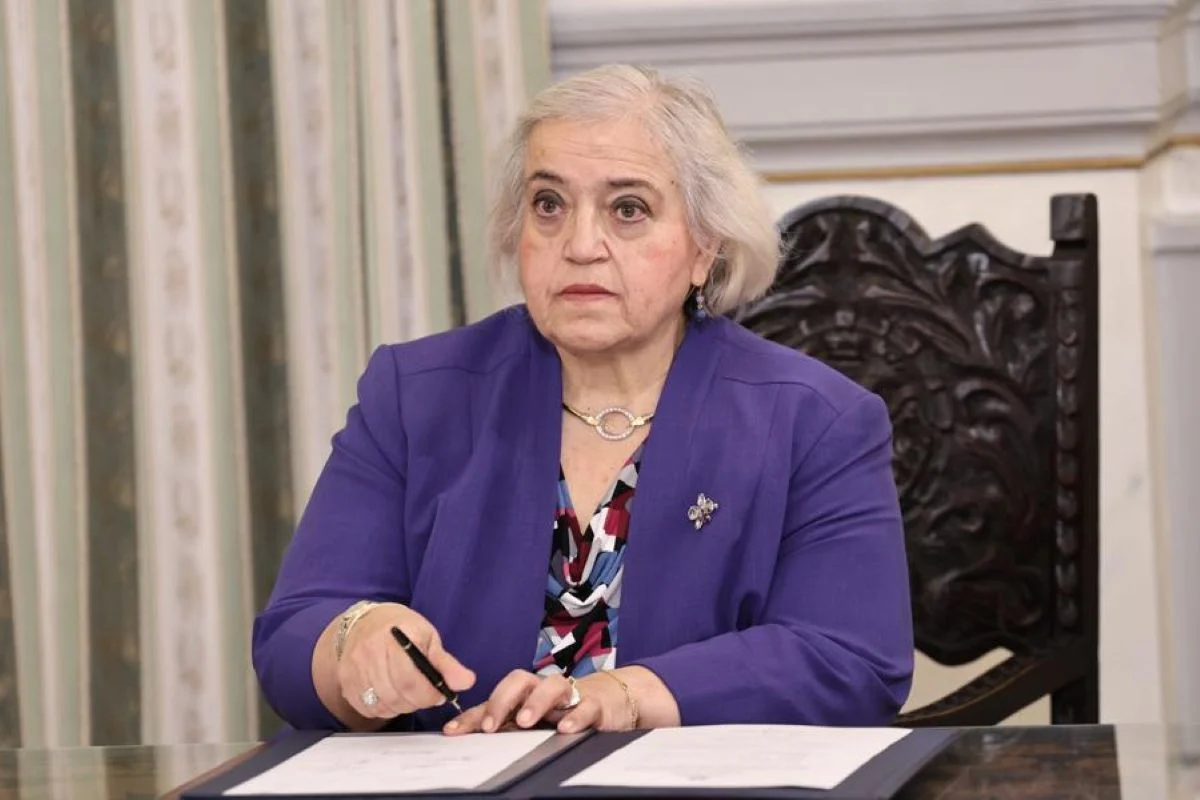 Σχολικά βιβλία στη Βόρεια Μακεδονία: Η Αθήνα ζητεί αλλαγές για αναφορές που θεωρεί αλυτρωτικές - Τι ανέφερε η υφυπουργός Εξωτερικών