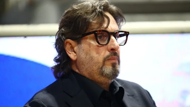 Ο Αντρέα Τρινκιέρι «έξαλλος» με τον ΠΑΟΚ μετά τη νίκη: «Κακή νοοτροπία στην τέταρτη περίοδο – Για τον Μπαζίνα, ούτε να περιμένετε!»