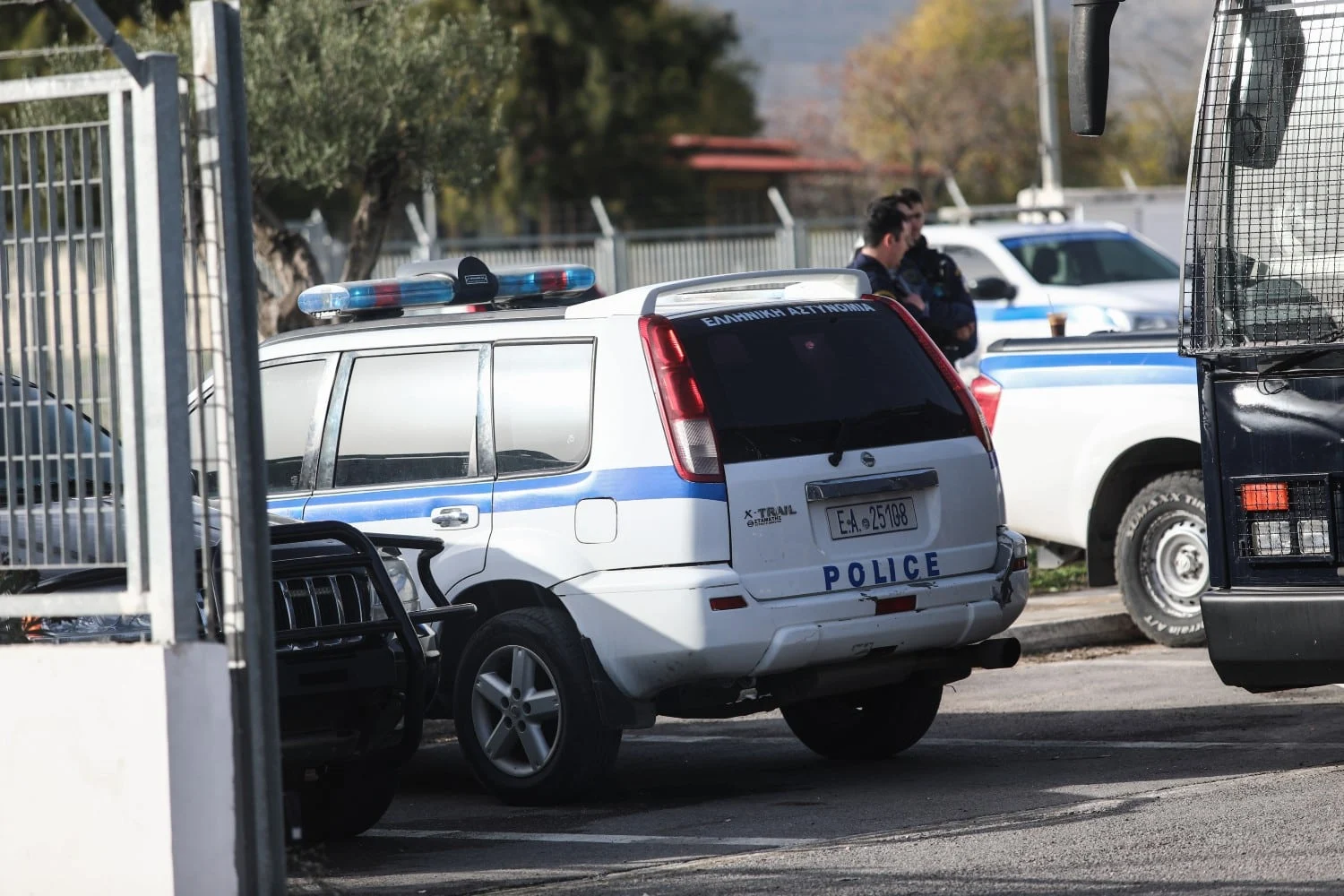 Κιλκίς: Συνελήφθη αλλοδαπός που μετέφερε τέσσερις παράνομους μετανάστες - Lawandorder.gr