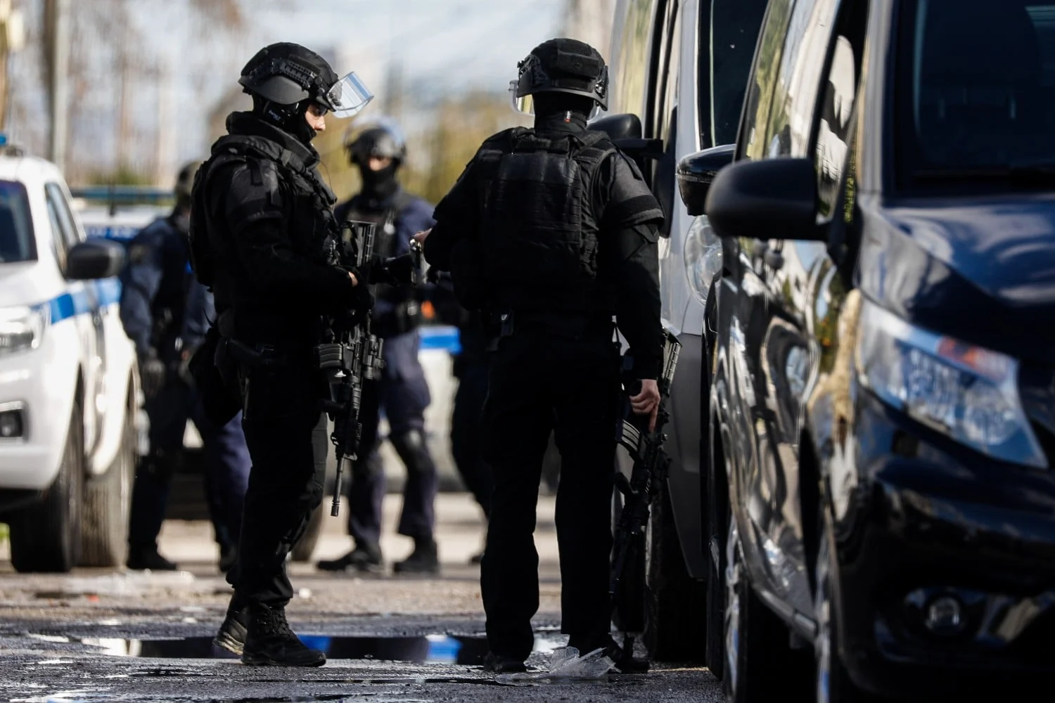 Το «ελληνικό FBI» συνέλαβε τους «εισπράκτορες» σπείρας που διέπραττε απάτες στην Αττική - Πάνω από 80.000 ευρώ η λεία τους - Lawandorder.gr