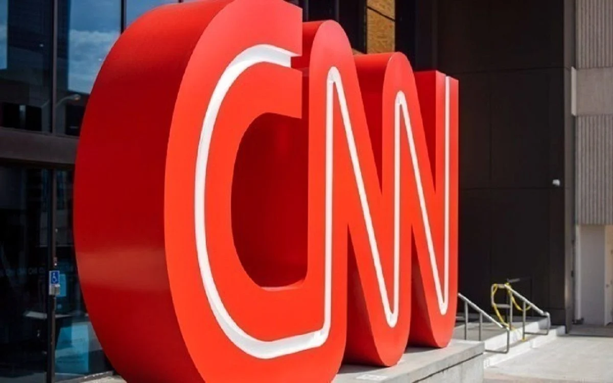 Το CNN αποκλείστηκε από προγραμματισμένη μετακίνηση του προέδρου Τραμπ σήμερα