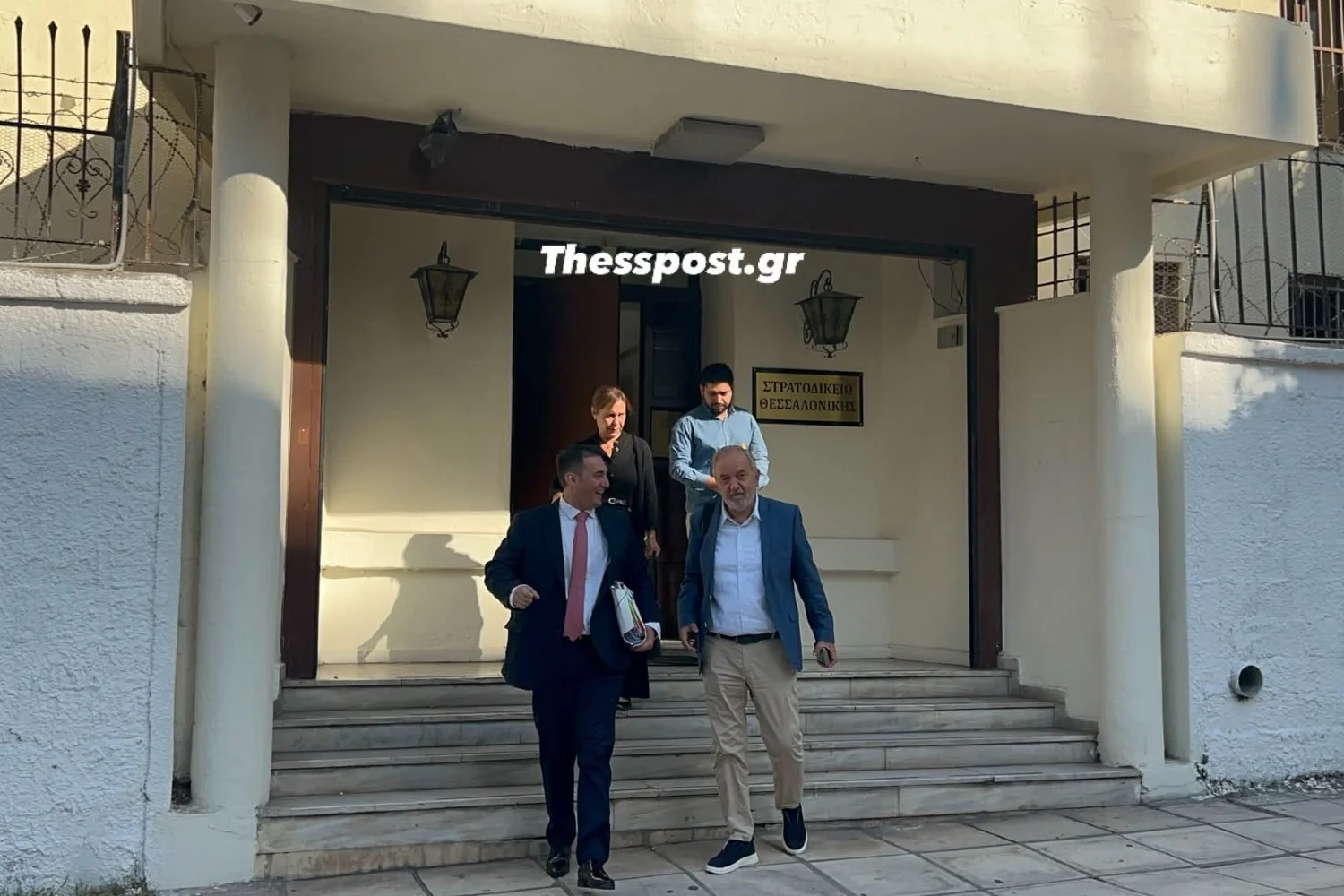 Θεσσαλονίκη: Συγκλονίζει ο γιος του αστυνομικού που ενημερώθηκε καθυστερημένα από το «424» ότι έπασχε από καρκίνο - «Τον βλέπαμε να πεθαίνει βασανιστικά» - Lawandorder.gr