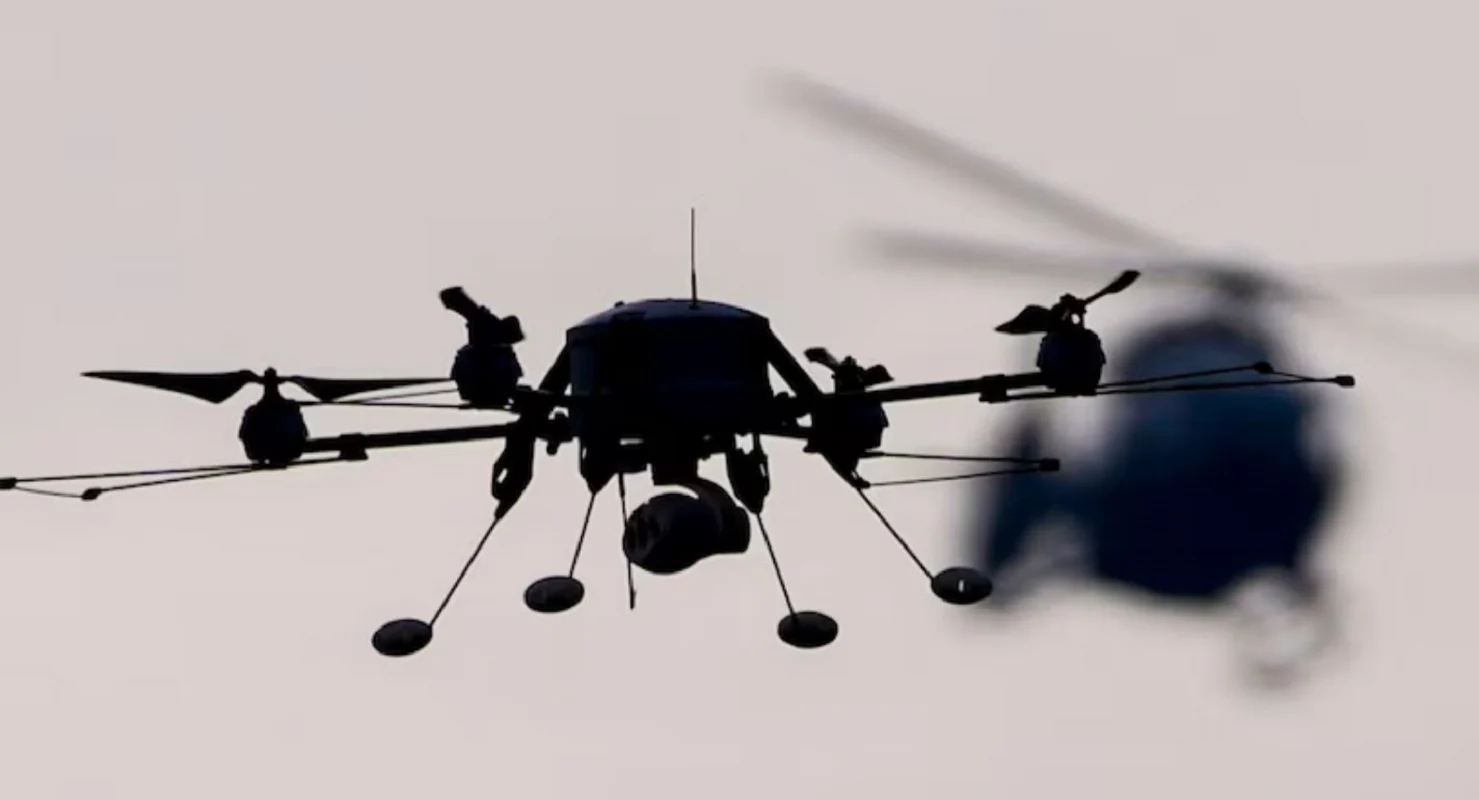 Από τα δέματα στα drones: Ο υβριδικός πόλεμος πλησιάζει την Ελλάδα