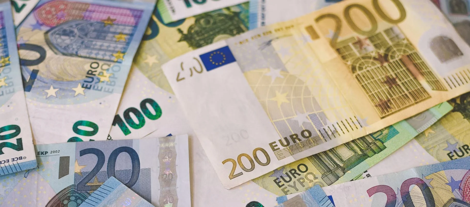 ΔΕΘ 2026: Έρχεται ετήσιο επίδομα για τους δημόσιους υπαλλήλους - enikonomia.gr