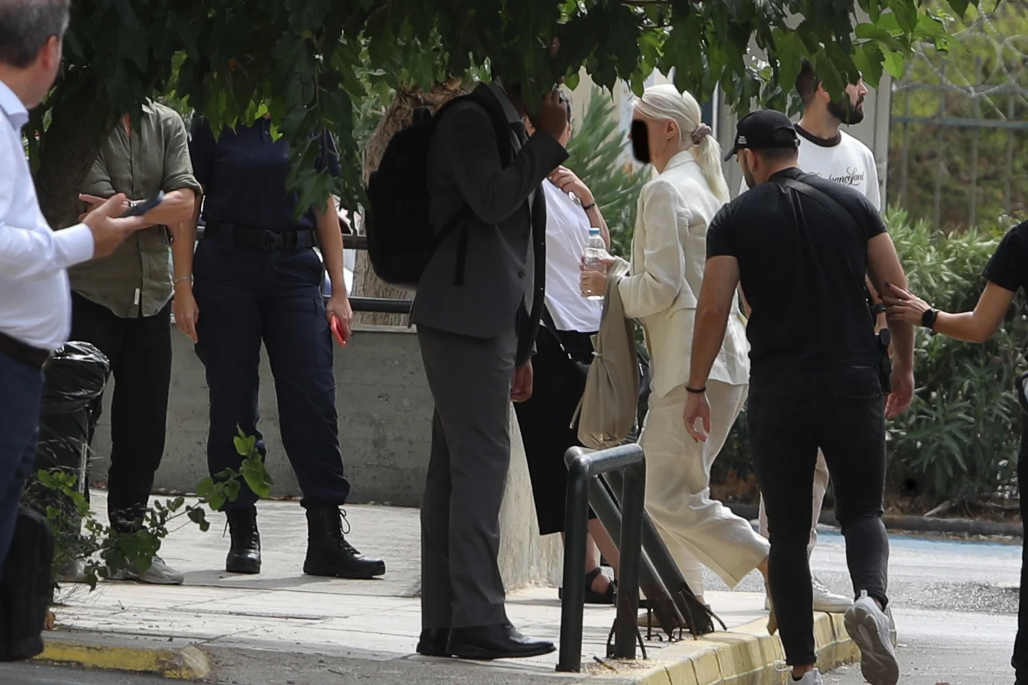 Θάνατος Μαζωνάκη: Τηλεόραση θα έχουν στα κελιά τους οι δύο γιατροί - Στο «μικροσκόπιο» ο υπνοθεραπευτής - Lawandorder.gr