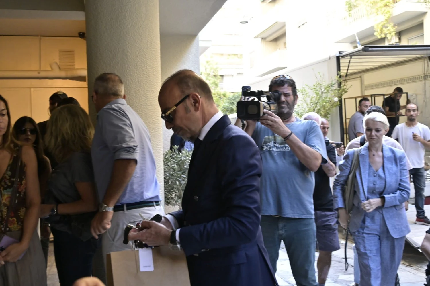 Θάνατος Μαζωνάκη: Σε ειδικό χώρο στις φυλακές Κορυδαλλού οι δύο γιατροί - Νέο πρόσωπο στο «κάδρο» των ερευνών - Lawandorder.gr