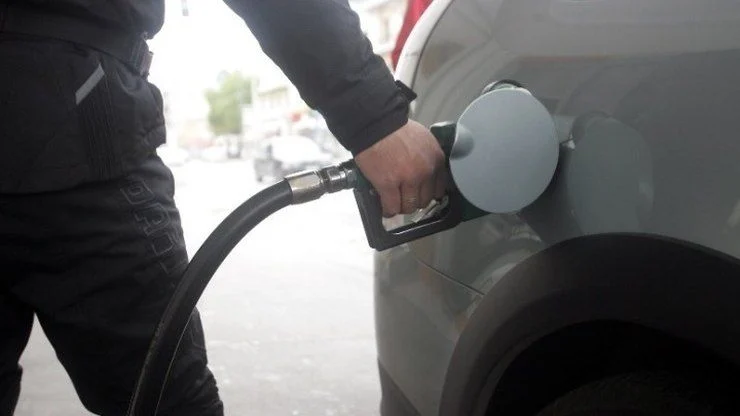 Ενεργειακό ράλι: Φόρος στα υπερκέρδη των πετρελαϊκών;