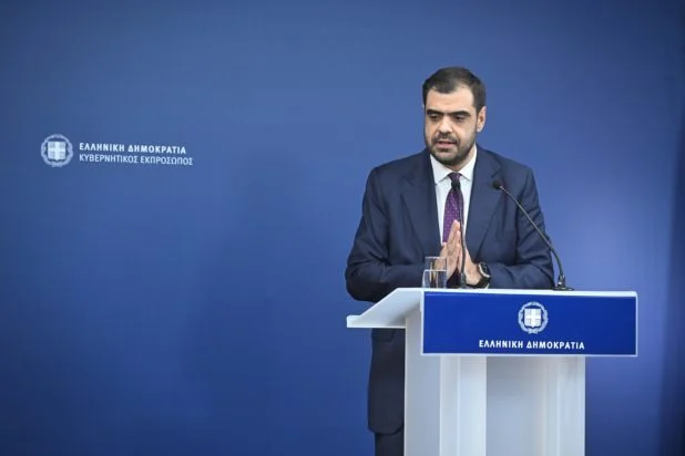 ΑΠΕΥΘΕΙΑΣ - Η ενημέρωση από τον Κυβερνητικό Εκπρόσωπο