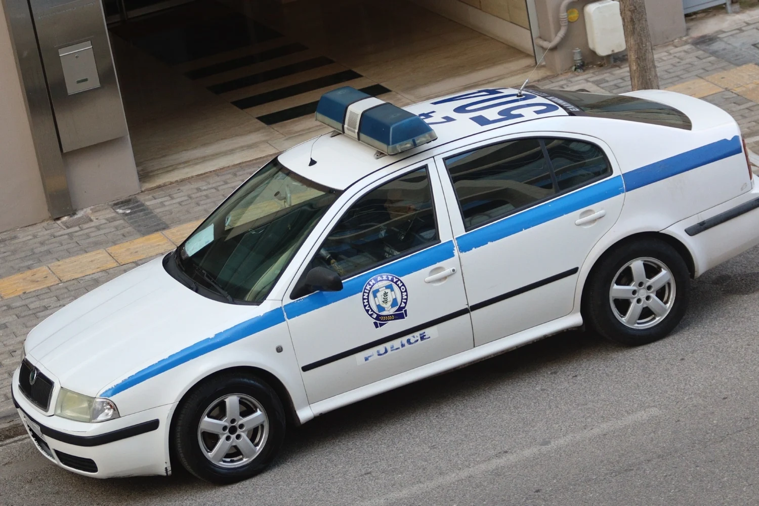 Χειροπέδες σε 35.000 άτομα για ενδοοικογενειακή βία μέσα σε έναν χρόνο - Γίνονται 100 συλλήψεις κάθε βράδυ - Lawandorder.gr