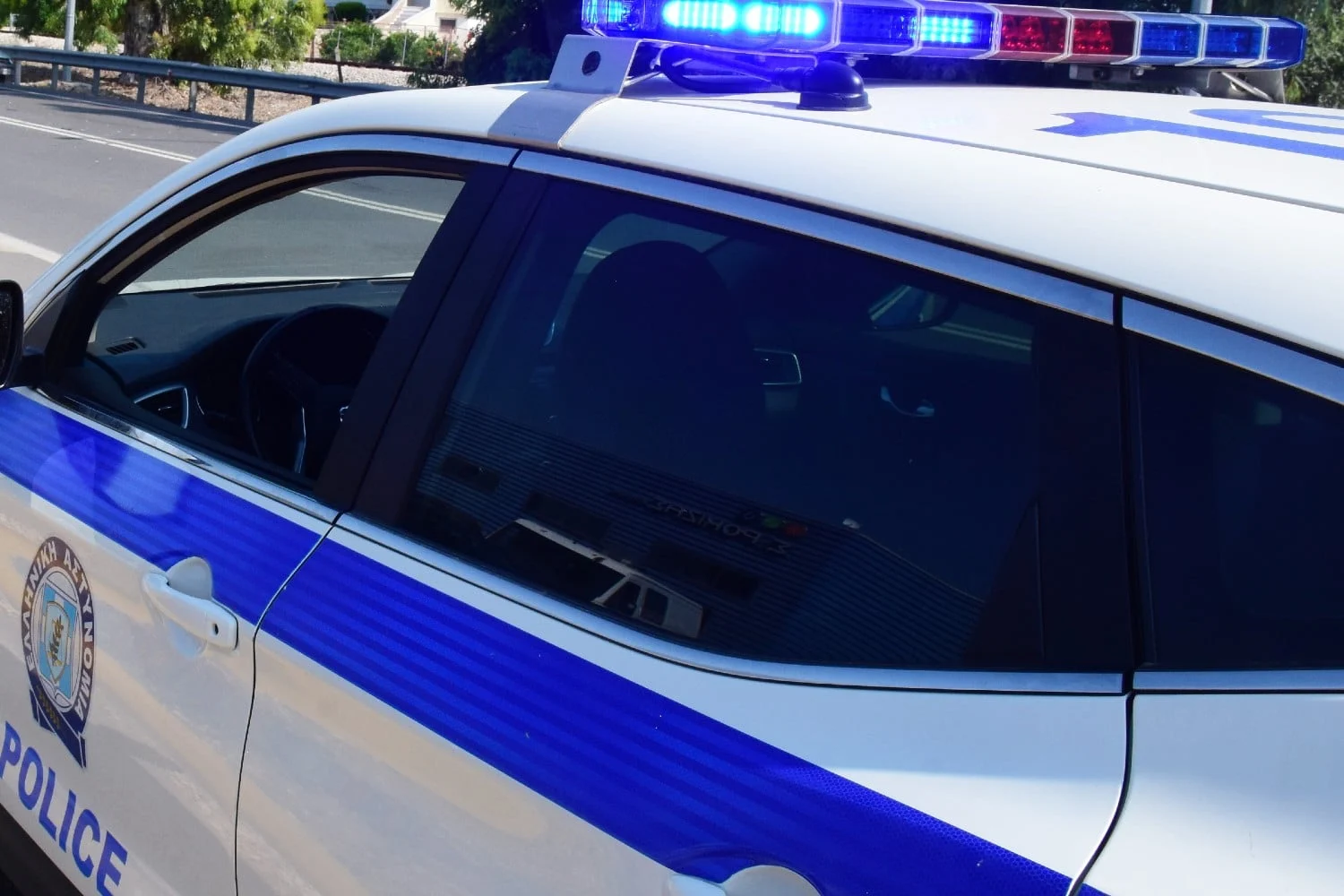 Άγιος Δημήτριος: Συνελήφθησαν δύο άνδρες που έκλεβαν καπάκια από μετρητές νερού - Lawandorder.gr