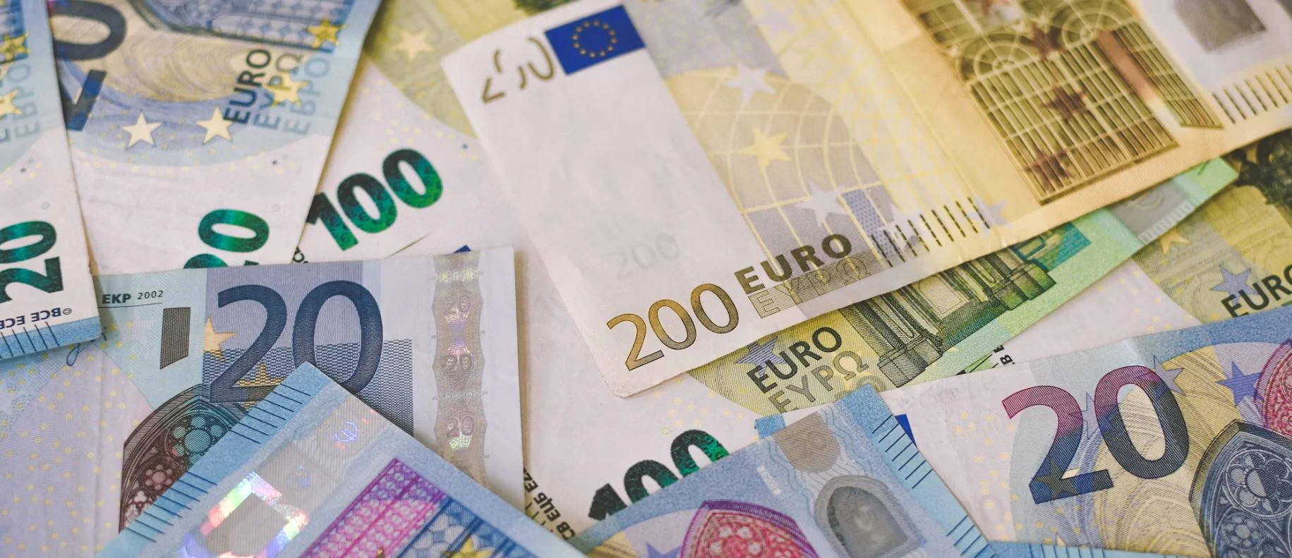 ΟΟΣΑ: Καμπανάκι για τον πληθωρισμό το 2027 - Τι λέει για ανάπτυξη και ενέργεια - enikonomia.gr