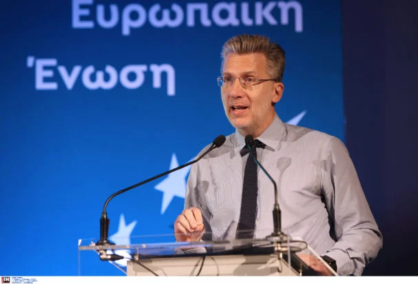 Σκέρτσος: «Λιγότερα θύματα στους δρόμους μας από τροχαία ατυχήματα»