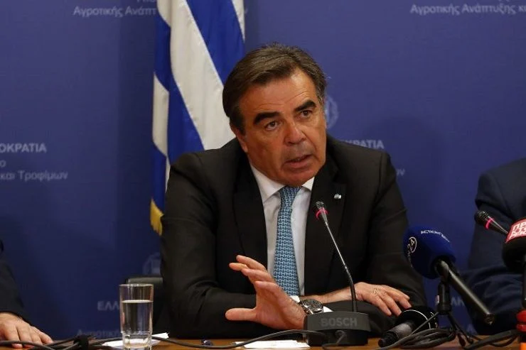 Σχοινάς: Αλλαγές στο άρθρο 74, βγάζουμε από ομηρία 50.000 παραγωγούς