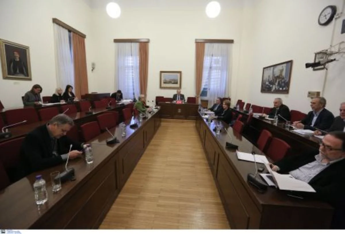 Βουλή: «Ναι» της επιτροπής Δεοντολογίας στην άρση ασυλίας του Πολάκη - «Όχι» για τους Πλεύρη και Θεοδωρικάκο