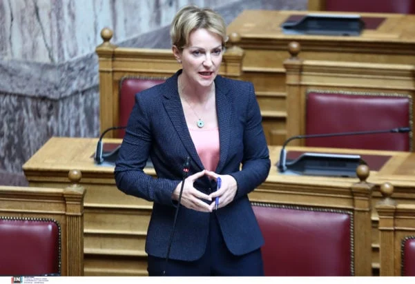 Σδούκου: «Το καλώδιο θα προχωρήσει - Δεν δίνουμε λογαριασμό σε καμία τρίτη χώρα για ένα έργο εθνικής και ευρωπαϊκής σημασίας»