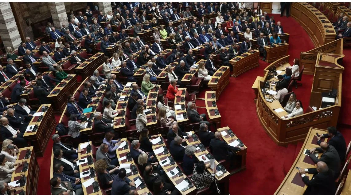 Βουλή: Αύριο η κατάθεση του προσχεδίου του προϋπολογισμού - Τι θα αναφέρει για την ανάπτυξη - enikonomia.gr