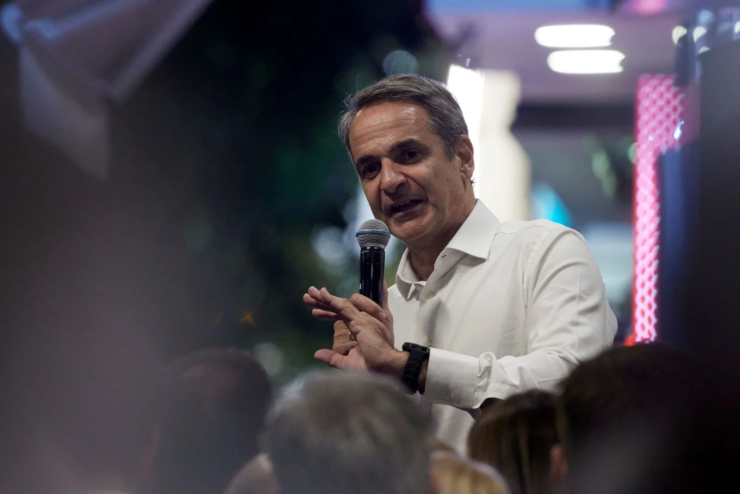 Μητσοτάκης στην Κατερίνη: «Υπάρχει κίνδυνος για ακατάσχετη παροχολογία εν όψει εκλογών - Χωρίς πολιτική σταθερότητα δεν υπάρχει οικονομική πρόοδος»