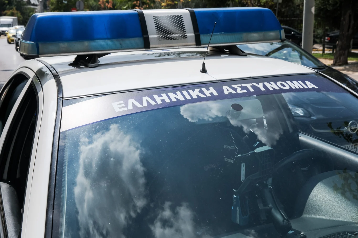 Μαρούσι: Τρεις αλλοδαποί συνελήφθησαν για τη βίαιη αρπαγή αλυσίδας από 64χρονη