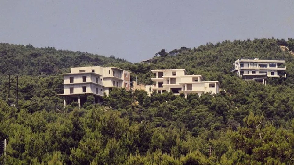 Τρέχουν οι δηλώσεις για αυθαίρετα και ημιυπαίθριους - Η διαδικασία και τα πρόστιμα