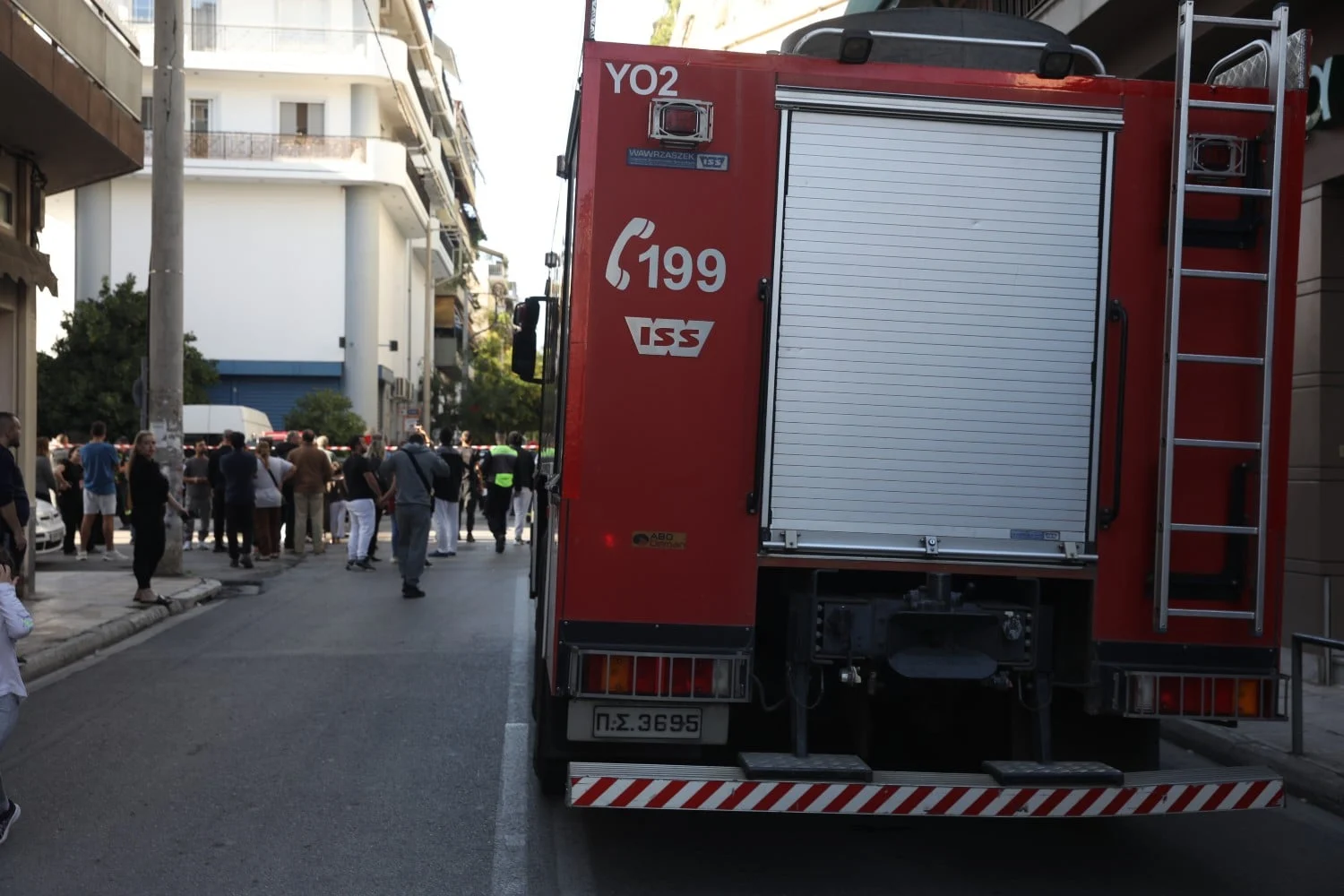 Κολωνός: Με τηλεχειριστήριο πυροδοτήθηκε ο εκρηκτικός μηχανισμός - Τι εξετάζουν οι Αρχές για την έκρηξη