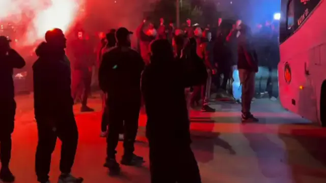 ΓΣ Ηρακλής: "Ολόκληρη η Ελλάδα έγινε μάρτυρας μιας σιχαμερής διαιτητικής παρωδίας" - Αποθέωση στο Ιβανώφειο μετά το ντέρμπι (Βίντεο)