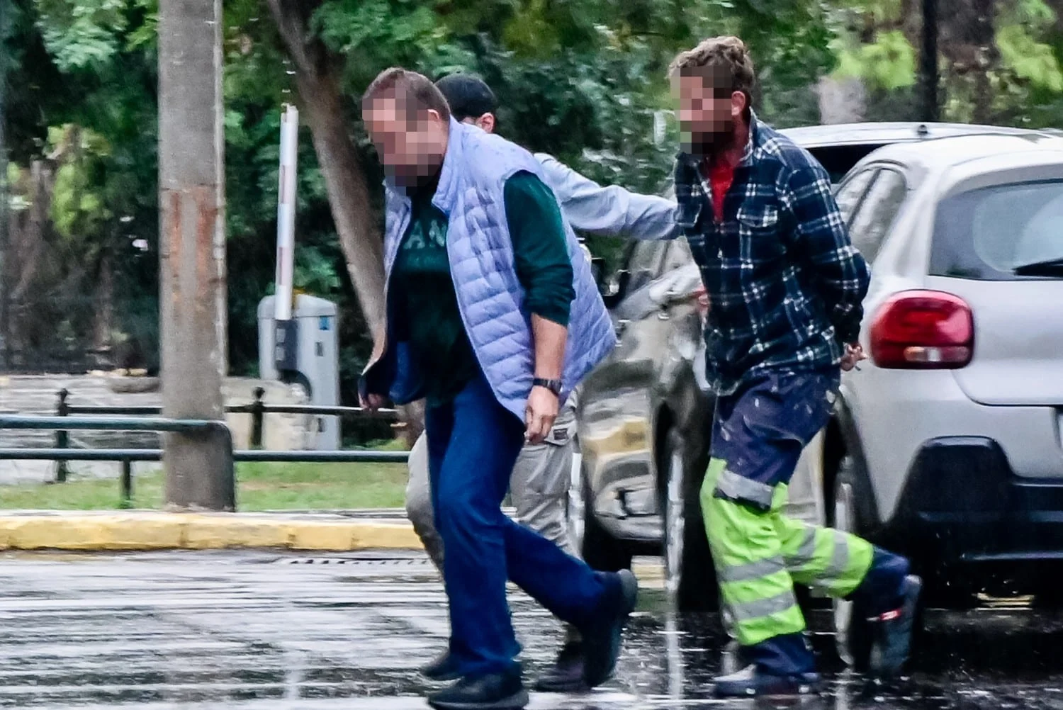 Λαύριο: Νέα στοιχεία για την αιματηρή επίθεση του 32χρονου στην πρώην του - Οι καταγγελίες, η σύλληψη και οι μαρτυρίες για το παρελθόν - Lawandorder.gr