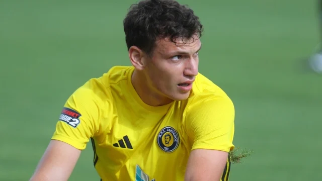 Αναλυτικός Οδηγός Αθλητικών Μεταδόσεων: Super League 2 και Σημαντικά Ευρωπαϊκά Πρωταθλήματα Σήμερα