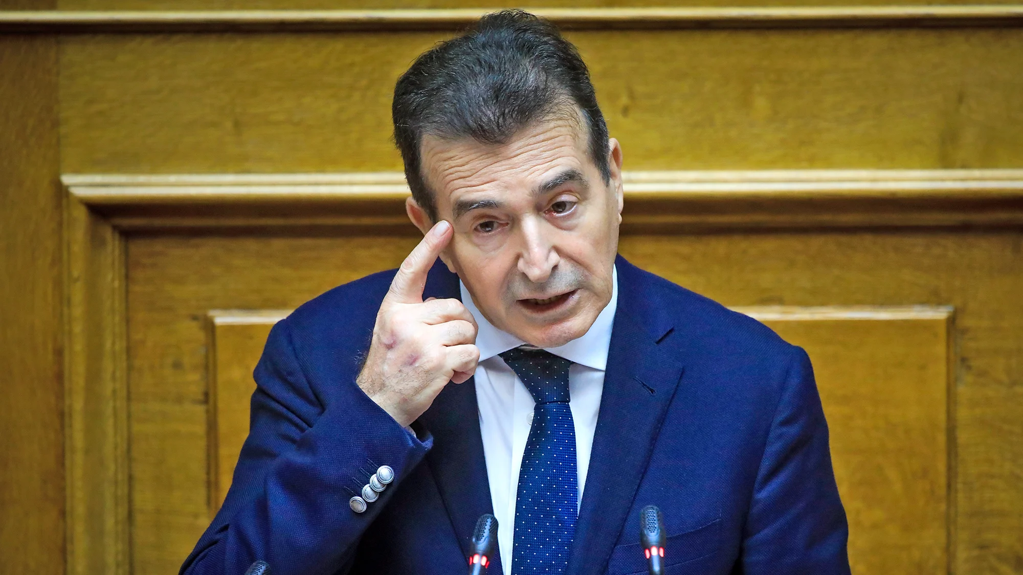 Χρυσοχοΐδης: «Η απάτη σε βάρος ηλικιωμένων θα γίνει ιδιώνυμο» - Τι περιλαμβάνει το σχέδιο «Κόμβος» για τη βελτίωση της κυκλοφορίας στην Αττική