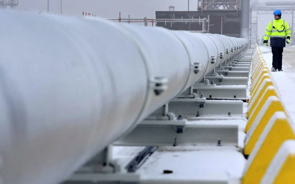 Reuters: ΗΠΑ και Ρωσία εξετάζουν την πώληση φυσικού αερίου στην Ευρώπη | Moneyreview.gr