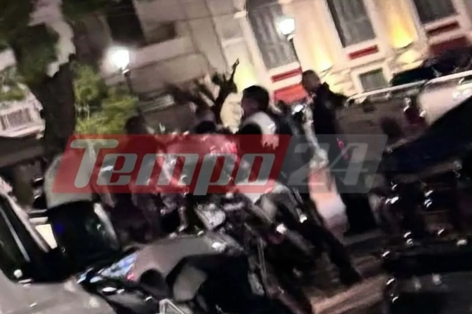 Πάτρα: Αιματηρή συμπλοκή ανηλίκων με μαχαίρι μπροστά σε περαστικούς – Ένας τραυματίας στο νοσοκομείο
