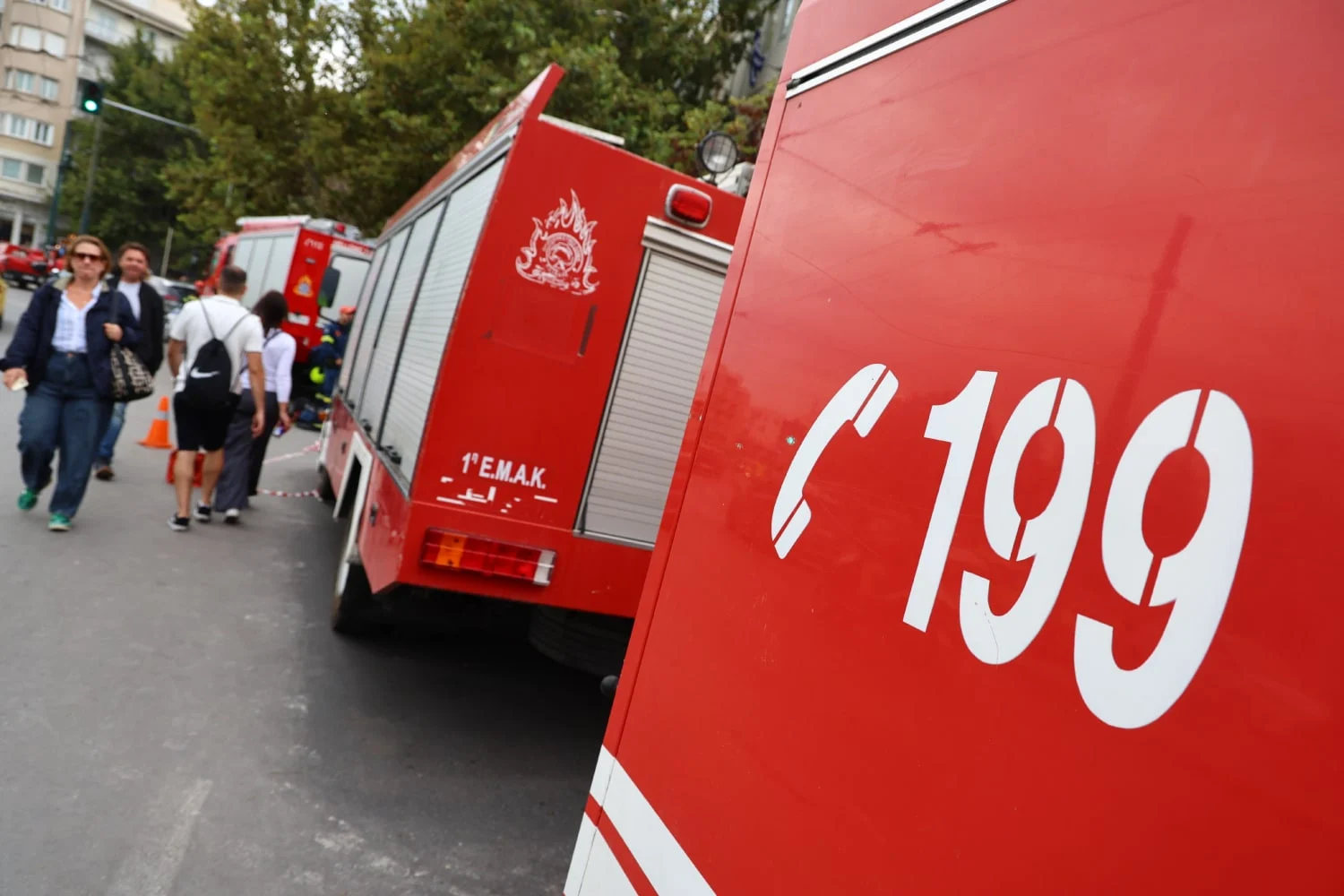 Θεσσαλονίκη: Φωτιά σε διαμέρισμα 5ου ορόφου στο κέντρο – Γυναίκα με εγκαύματα στο νοσοκομείο - Lawandorder.gr