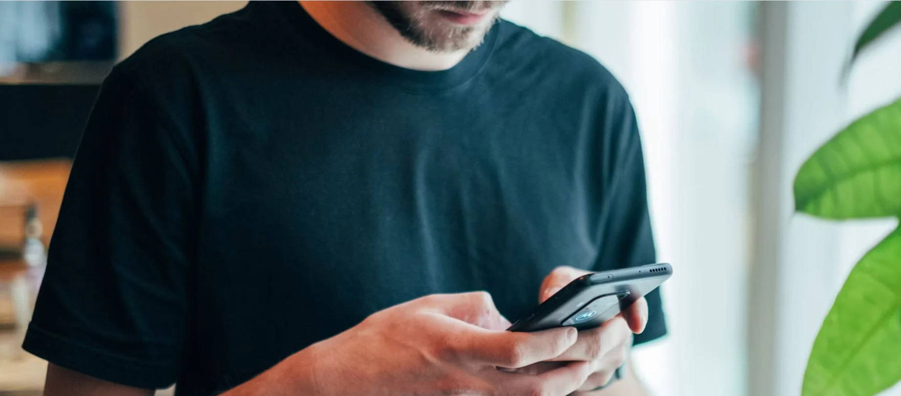 Smartphone: Πότε ανοίγει η πλατφόρμα για τις αιτήσεις των vouchers-Οι δικαιούχοι και τα ποσά - enikonomia.gr