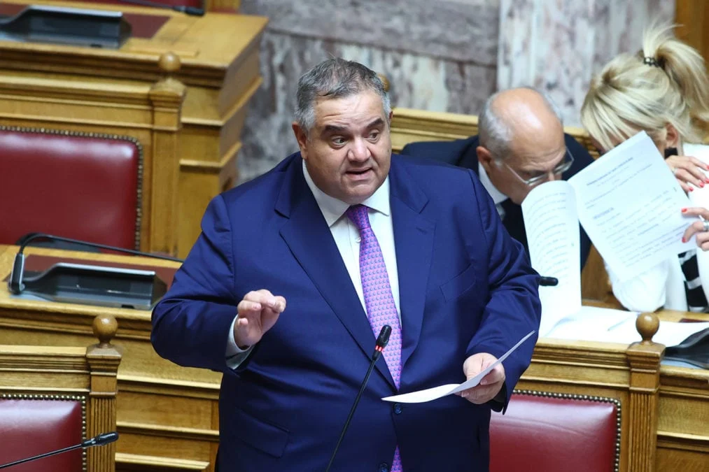 Σπανάκης: Διατέθηκαν 235 εκατ. ευρώ από το ΥΠΕΣ για τις μεταφορές μαθητών το 2026