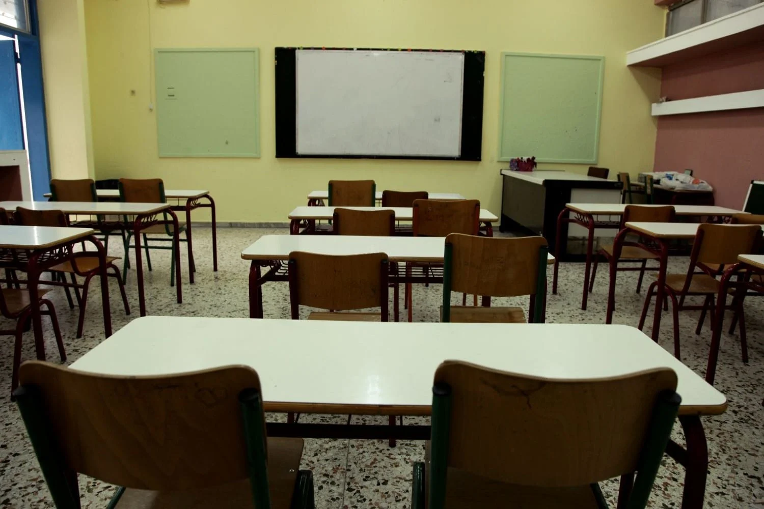Βούλα: Ελεύθερος ο γυμναστής που κατηγορείται για παρενόχληση μαθητών – Αναβλήθηκε η δίκη