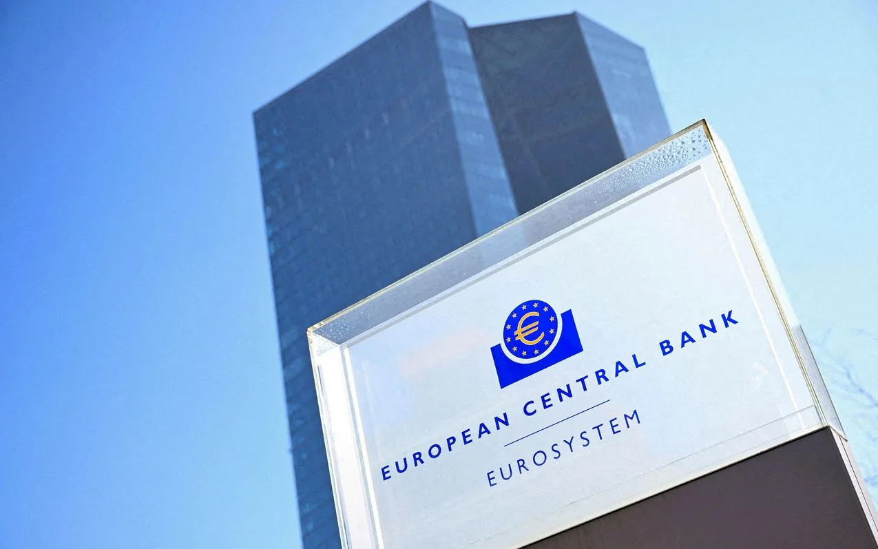 ΕΚΤ: Συνεδριάζει αύριο για τα επιτόκια - Οι παράγοντες που περιπλέκουν τις αποφάσεις